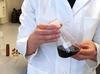 Un zumo de cereza puro producido a partir de cerezas ácidas en el laboratorio se utilizó como punto de partida para las investigaciones.