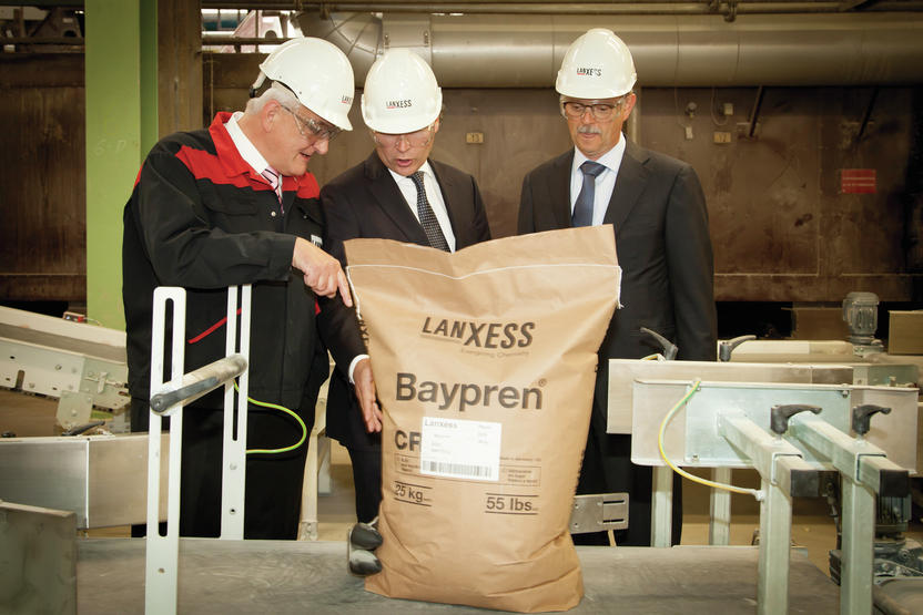 Lanxess Neue Produktionsstrasse Fur Kautschuk In Dormagen Gestartet