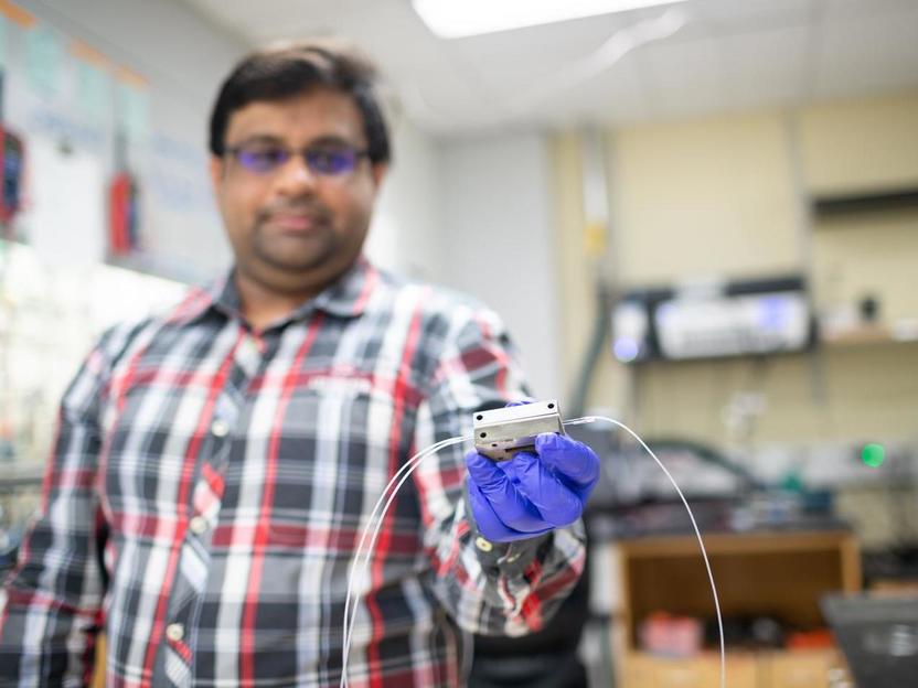 Wissenschaftler intensivieren Elektrolyse, verwerten Kohlendioxid effizienter mit Magneten - Vimarsana News